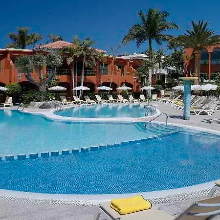 Adrián Colón Guanahaní Adultos Only Hotel