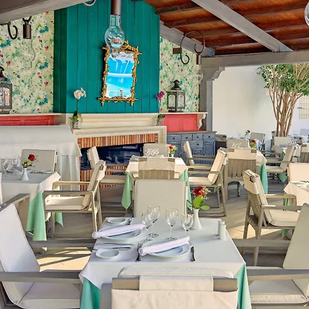 Adrian Colon Guanahani Adultos Only Отель 4*