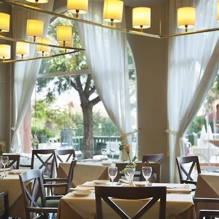 Adrian Colon Guanahani Adultos Only